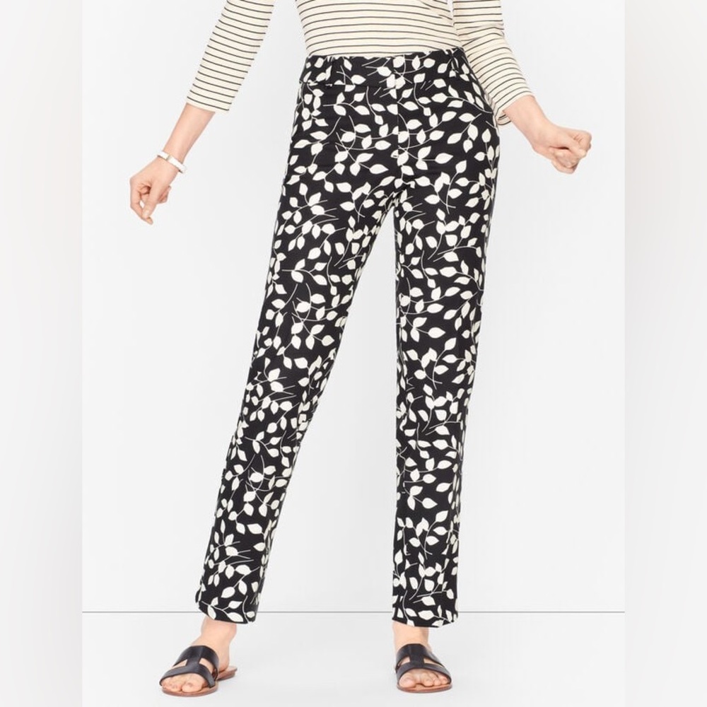 Talbots NWOT Hampshire Ankle pants abstract leaves curvy fit size 6